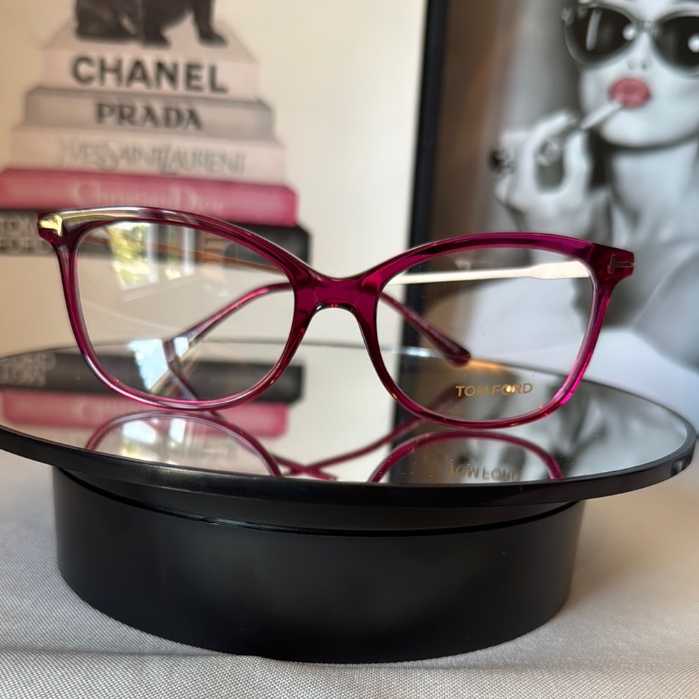 Tom Ford Pink Glasses Elegant Accessories full inclusion. / NWT
